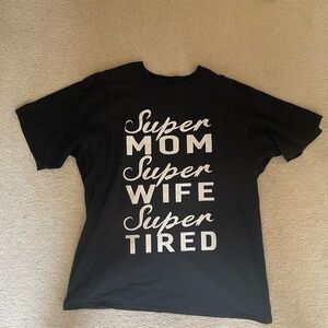 Super Mom T-Shirt Black